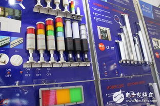 史比特攜多款創新照明設備亮相工業博覽會，機床燈系列成展會焦點